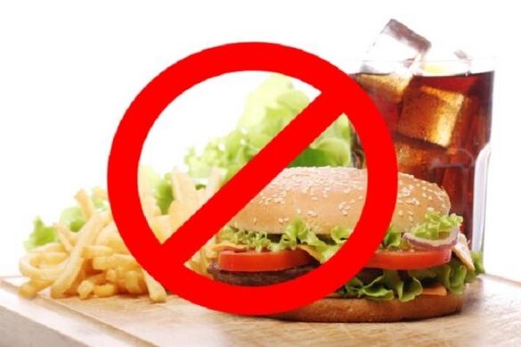 Gastritiniz varsa fast food ve gazlı içecekler yasaktır